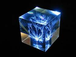 Cube lit by LP3 Light base - blue
