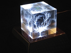 Cube lit by LM2699 White Light Base